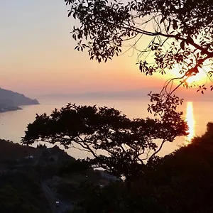 Oda ve Kahvaltı La Cage Aux Folles, Taormina